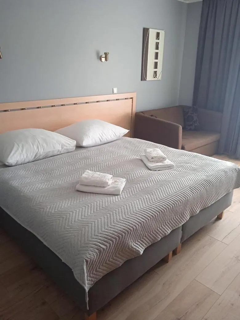 Monali Hotel Karpacz 3*,